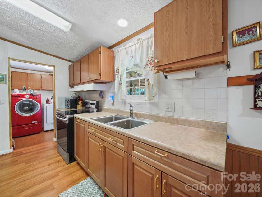 130 Benton Road, Kings Mountain, NC 28086.  MLS# CAR4346725, YatesRealty ID 9995. 