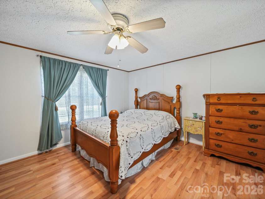 130 Benton Road, Kings Mountain, NC 28086.  MLS# CAR4346725, YatesRealty ID 9995. 