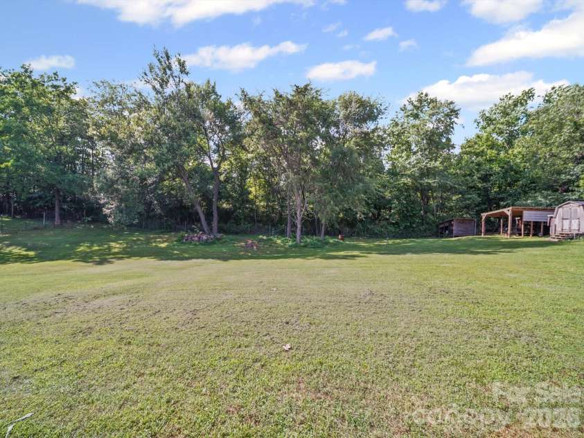 130 Benton Road, Kings Mountain, NC 28086.  MLS# CAR4346725, YatesRealty ID 9995. 