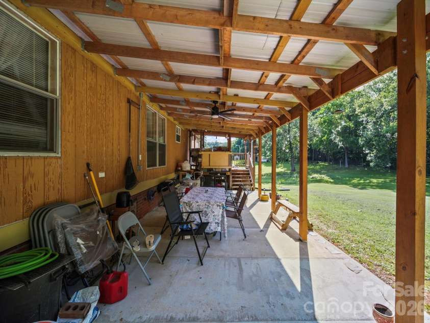 130 Benton Road, Kings Mountain, NC 28086.  MLS# CAR4346725, YatesRealty ID 9995. 