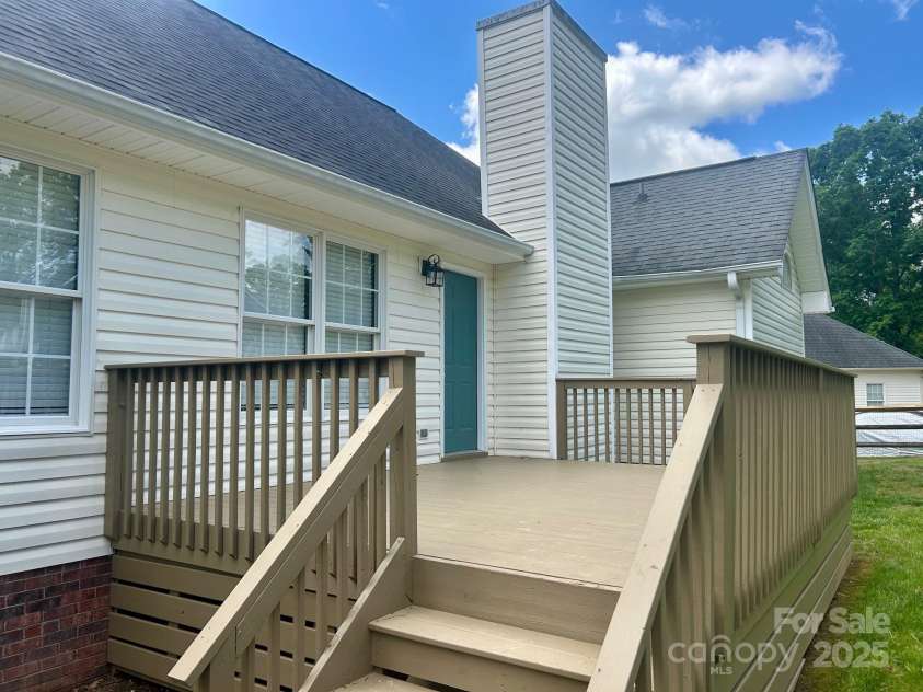 3776 Kennedy Road, Gastonia, NC 28056.  MLS# CAR4252148, YatesRealty ID 9995. 