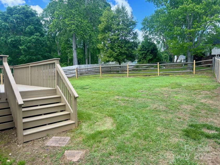 3776 Kennedy Road, Gastonia, NC 28056.  MLS# CAR4252148, YatesRealty ID 9995. 