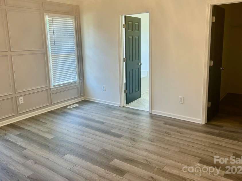 3776 Kennedy Road, Gastonia, NC 28056.  MLS# CAR4252148, YatesRealty ID 9995. 