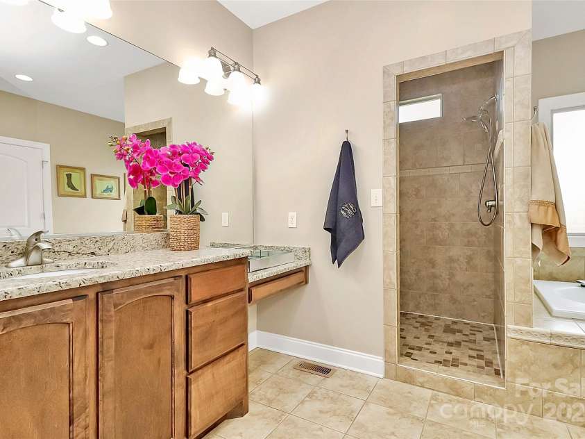 4205 New Town Road, Waxhaw, NC 28173.  MLS# CAR4238847, YatesRealty ID 9998. 